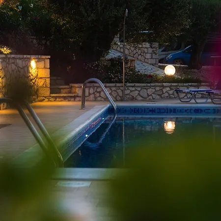 Villas Amantea- Four Villas With Big Pool And Infinity Pool *