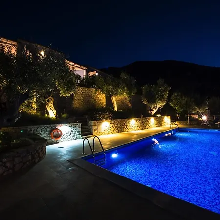 Villas Amantea- Four Villas With Big Pool And Infinity Pool Holiday home