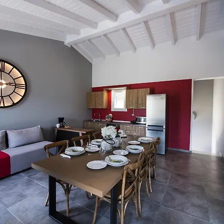 Holiday home Villas Amantea- Four Villas With Big Pool And Infinity Pool Sivota (Lefkada)