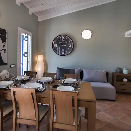 Villas Amantea- Four Villas With Big Pool And Infinity Pool