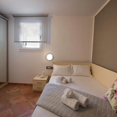 Villas Amantea- Four Villas With Big Pool And Infinity Pool Ferienhaus